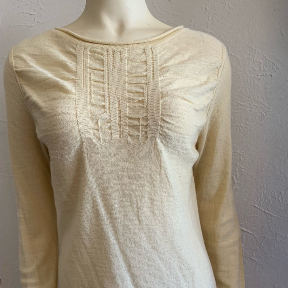 Sweet Pale Yellow Sweater with Shirring. O|O Brand Sz L.